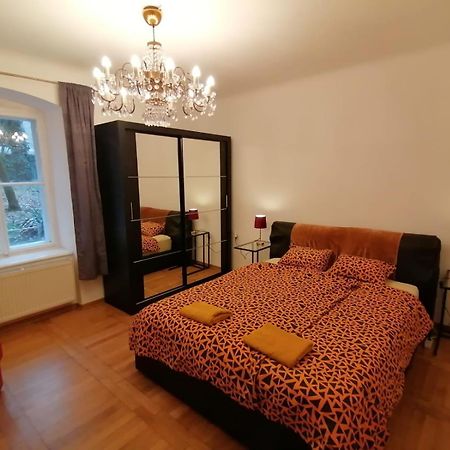 Zagreb Botanical Garden Budget Apartment Esterno foto
